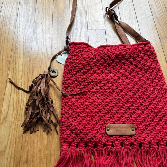Lucky Brand NEW Hibiscus Red Tessa Macrame Fringe Leather Strap Crossbody Bag - Picture 15 of 16